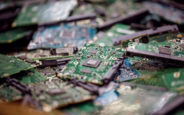 E-Waste Wanted: Helping Technology Live On | Dell USA
